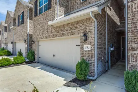 New construction Townhouse house 553 Hutchinson Ln, Lewisville, TX 75077 - image