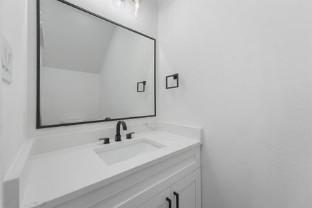 New construction Single-Family house 4208 Castor, Unit A, Houston, TX 77022 - image 7