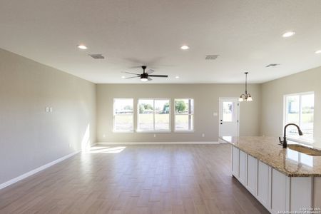 New construction Single-Family house 121 Lost Pines Ln, Marion, TX 78124 null- photo 0