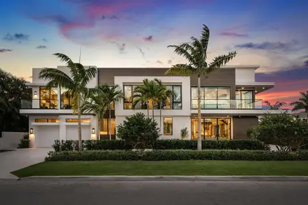 New construction Single-Family house 303 S Maya Palm Dr, Boca Raton, FL 33432 - image