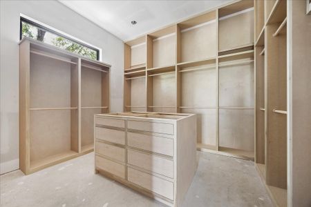 New construction Single-Family house 9050 Elizabeth Rd, Houston, TX 77055 - image 17