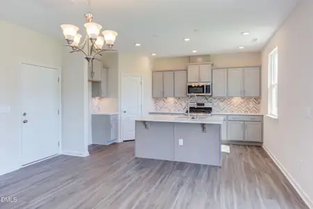 New construction Single-Family house 121 Barn Door Dr, Lillington, NC 27546 plan The Poppy - image 5