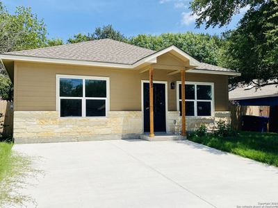 New construction Single-Family house 5723 Alnwick St, San Antonio, TX 78228 - photo 0