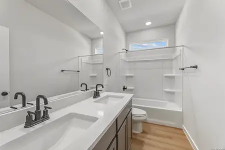 New construction Single-Family house 13530 Henri Castro Wy, San Antonio, TX 78253 plan Arlington - image 4