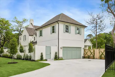 New construction Single-Family house 10801 Long Shadow Ln, Hunters Creek Village, TX 77024 - image