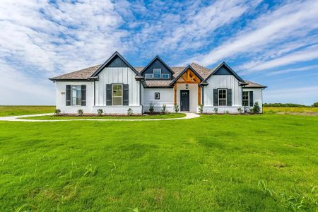 New construction Single-Family house Waxahachie, TX 75167 plan The Macy - image 2