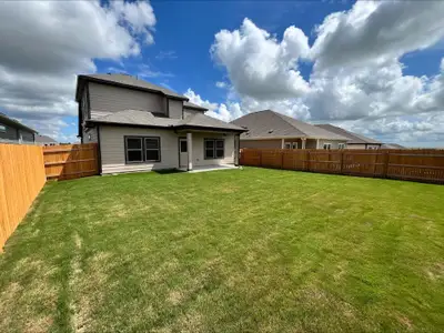 New construction Single-Family house 224 Lazy Lizzy Rd, Jarrell, TX 76537 plan Gregg - image
