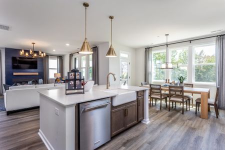 New construction Single-Family house 34 White Azalea Wy, Benson, NC 27504 plan McKimmon - image 8