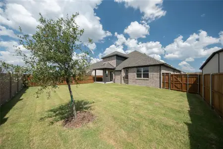 New construction Single-Family house 2404 St George Dr, Celina, TX 75009 plan Avalon - image