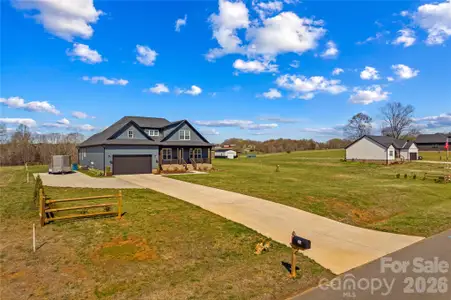 New construction Single-Family house 160 Galliher Rd, Harmony, NC 28634 - image