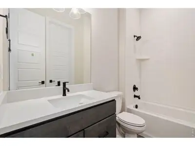 New construction Single-Family house 1653 Flourish Dr, Windsor, CO 80550 plan The Isleworth - image 7