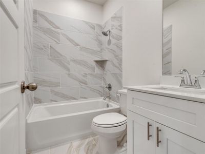 New construction Single-Family house 8323 Amber Summit Ln, Angleton, TX 77515 - image 6