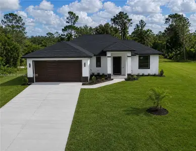 New construction Single-Family house 1117 Hudson, Lehigh Acres, FL 33974 - image