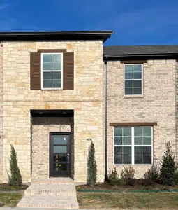 New construction Townhouse house 920 South Belt Line Road, Irving, TX 75060 - photo 0