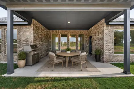 New construction Single-Family house 416 Mcalpine Dr, Springtown, TX 76082 plan Iverson IV - image 3