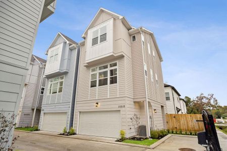 New construction Single-Family house 2121 Hoskins Dr, Unit C, Houston, TX 77080 - image