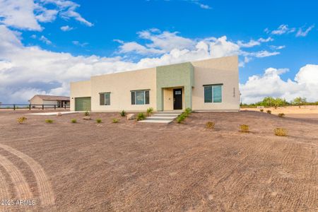New construction Single-Family house 33620 W Minnezona Ave, Tonopah, AZ 85354 - image