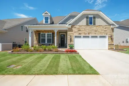 New construction Single-Family house 3026 Lake Como Dr, Monroe, NC 28110 - image