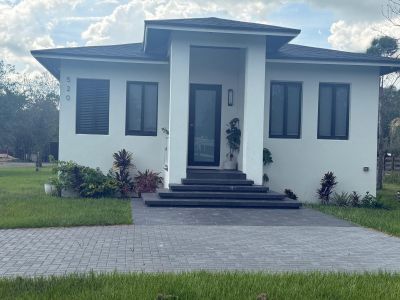 New construction Single-Family house 520 S Nogal St, Clewiston, FL 33440 - image