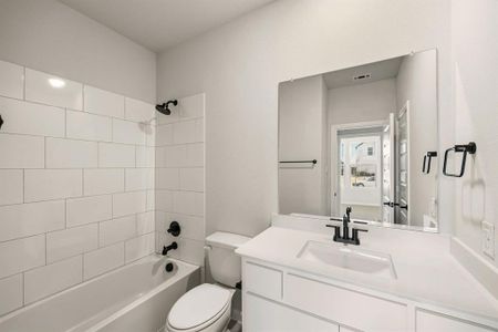 New construction Single-Family house 1427 Golden Meadow Dr, Van Alstyne, TX 75495 plan Kensington DEF - image 11