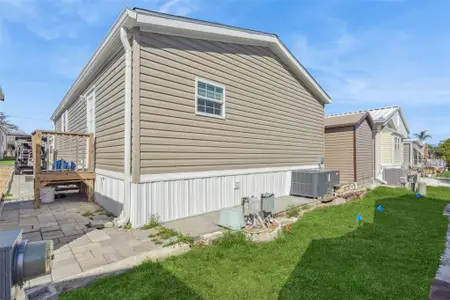 New construction Manufactured Home house 38 Citrus Ridge Dr, Davenport, FL 33837 - image