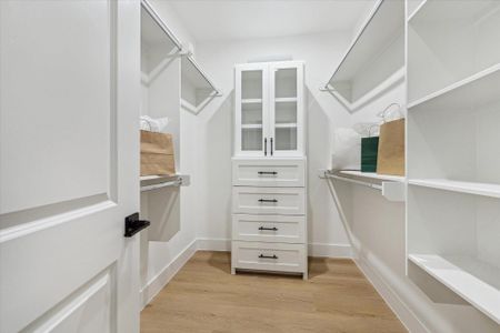 New construction Single-Family house 752 Curtin St, Houston, TX 77018 - image 8