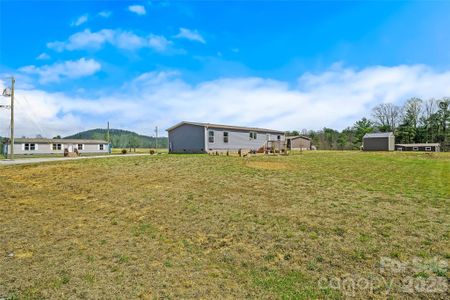 New construction Single-Family house 59 Alberto Wy, Hendersonville, NC 28792 - image