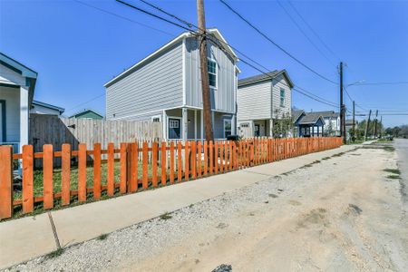 New construction Single-Family house 6410 Calhoun Rd, Houston, TX 77021 - image