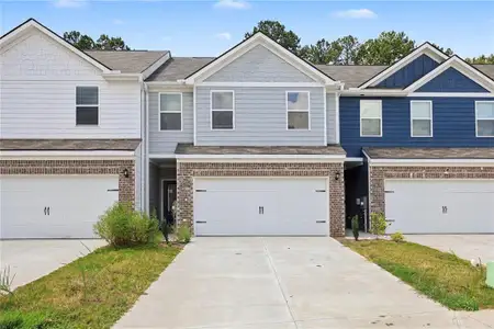 New construction Townhouse house 5431 Biltmore Dr, Atlanta, GA 30349 - image