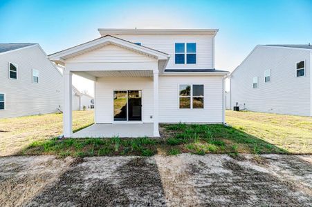 New construction Single-Family house 685 Union St, Raeford, NC 28376 plan Bowen - image