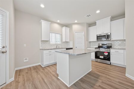 New construction Single-Family house 24709 White Libertia Ct, Houston, TX 77336 - image 5