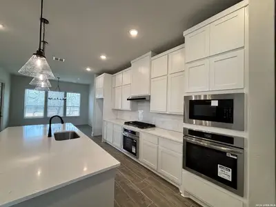New construction Single-Family house 155 Pradera Ridge Dr, Floresville, TX 78114 - image 3