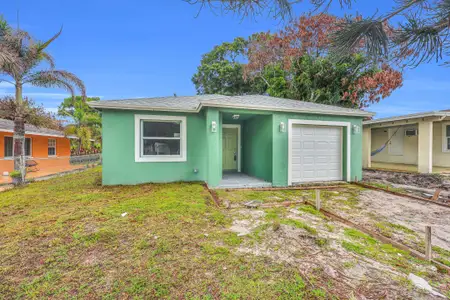 New construction Single-Family house 2002 Ave M, Fort Pierce, FL 34950 - image