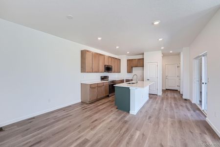 New construction Townhouse house 1250 S Algonquian St, Aurora, CO 80018 The Highland- photo 4 4