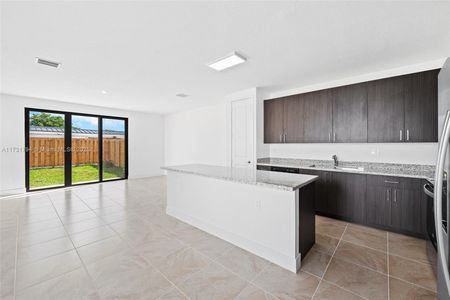 New construction Single-Family house 22005 Sw 114Th Ave, Miami, FL 33170 null- photo 10 10