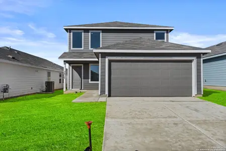 New construction Single-Family house 3812 Swift Fox Rd, New Braunfels, TX 78130 - image