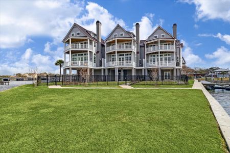 New construction Townhouse house 2447 Lakewood Pointe, Seabrook, TX 77586 - image