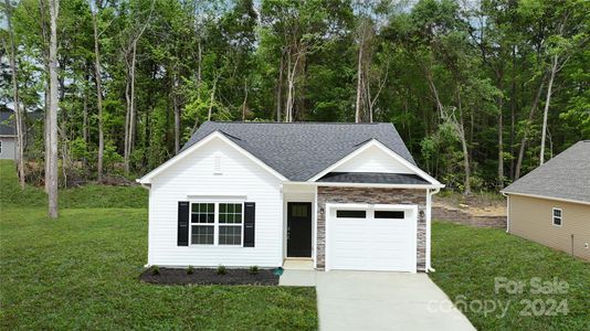 New construction Single-Family house 1605 N Weldon Street, Gastonia, NC 28052 - photo 0