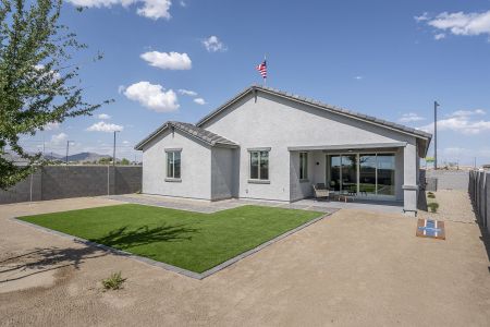 Back Yard | Pastora | Bentridge - Peak Series | Buckeye, AZ | Landsea Homes