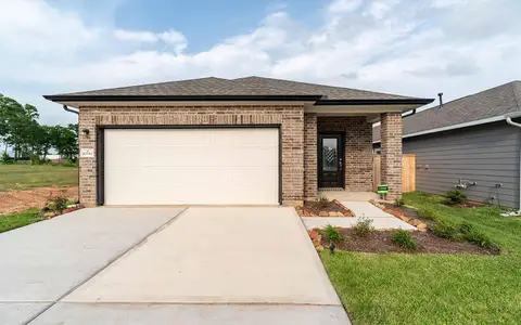 New construction Single-Family house 10782 Sora Dr, Willis, TX 77378 Oak- photo 0