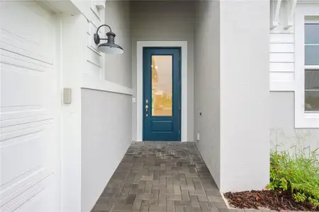 New construction Single-Family house 1618 Bellagio Lp, Tavares, FL 32778 plan Laura - image