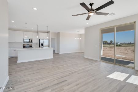 New construction Single-Family house 3515 N Tewa Cir, Eloy, AZ 85131 null- photo 3 3