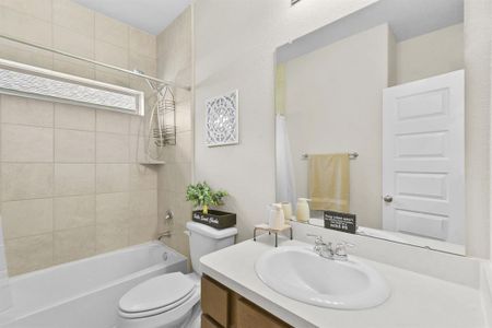 New construction Single-Family house 8422 Beacon Bay Cir, Baytown, TX 77523 null- photo 13 13