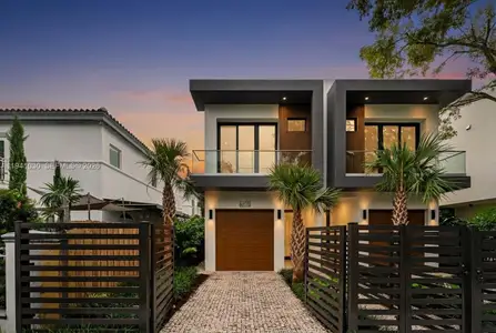 New construction Townhouse house 3067 Hibiscus St, Miami, FL 33133 - image