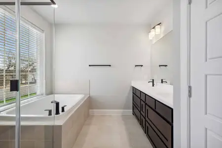 Painted Tree Woodland West – Village by David Weekley Homes in McKinney - image 9