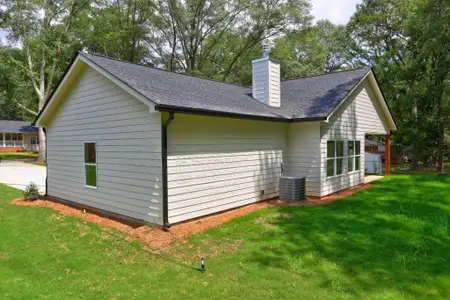 New construction Single-Family house 417 Shamrock Dr, Monroe, GA 30655 - image