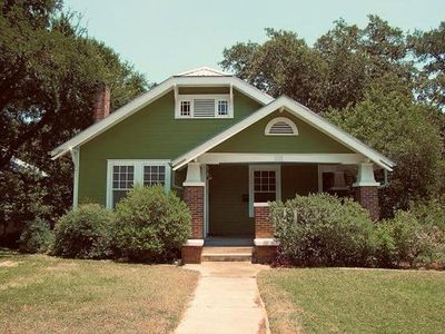 New construction Single-Family house 613 West Lynn St, Austin, TX 78703 - photo 0