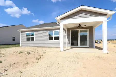 New construction Single-Family house 612 Providence Crk Dr, Fuquay Varina, NC 27526 - image