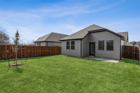 New construction Single-Family house 3818 White Rock Dr, Farmersville, TX 75442 Birch- photo 11 11