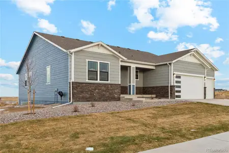 Spring Valley Ranch by Terrata Homes in Elizabeth - image
